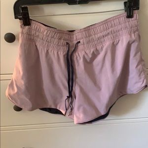 Lululemon Choose a side short